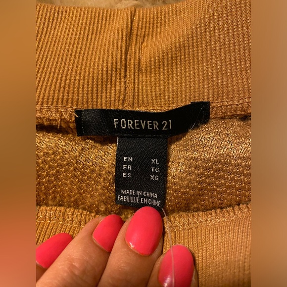 Forever 21 Women's Teddy Bear Fleece Joggers BNWT - Picture 7 of 8